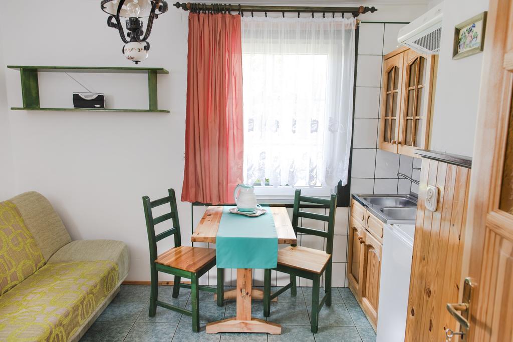 Osrodek Wypoczynkowy Wagabunda Hotel Mikołajki Стая снимка