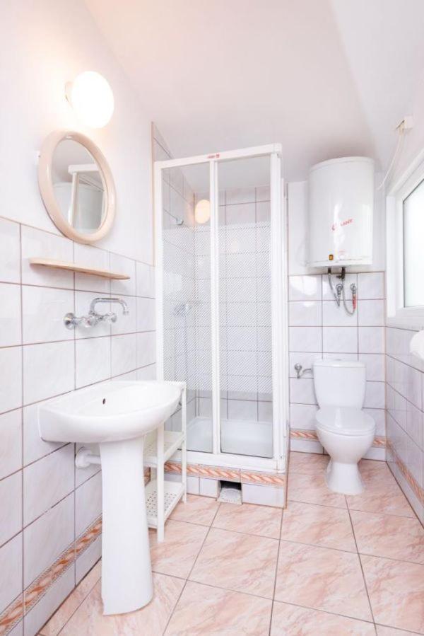 Osrodek Wypoczynkowy Wagabunda Hotel Mikołajki Екстериор снимка